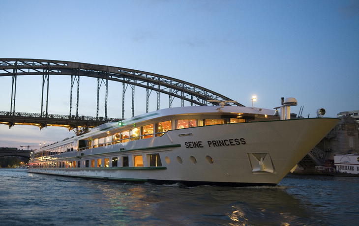 Seine Princess in der Dämmerung - 135340©CroisiEurope