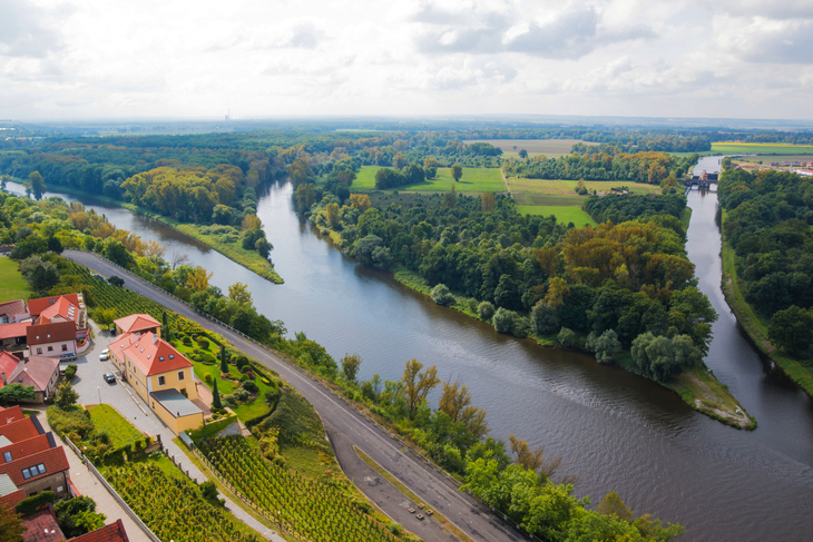 Zusammenfluss von Moldau und Elbe in Melnik, Tschechien - © dtatiana - stock.adobe.com