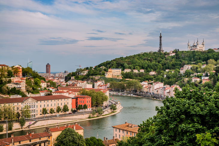 Panorama von Lyon vom Fort de Vaise aus gesehen - ©MangAllyPop@ER - stock.adobe.com