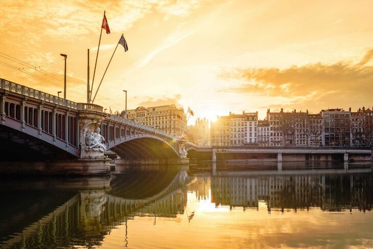 Ufer der Rhône in Lyon - © clarom69 - Fotolia