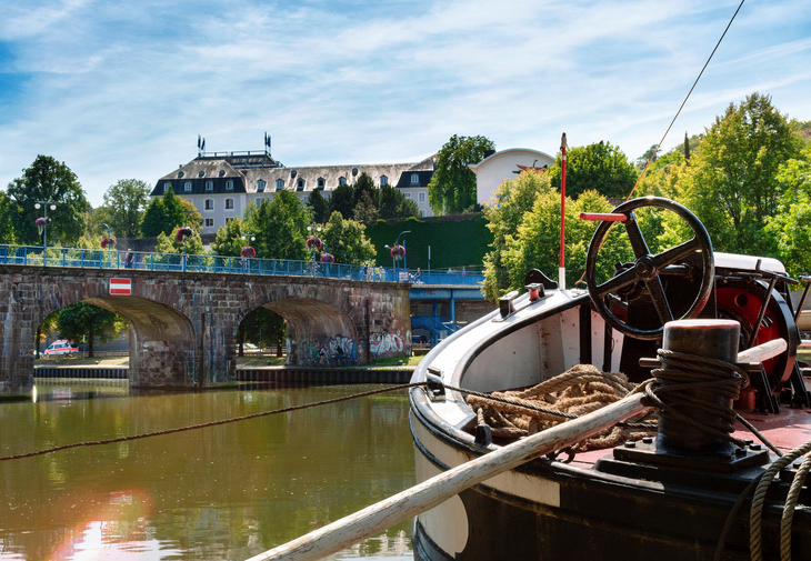 Blick auf das Saarbrücker Schloss - © Petair - stock.adobe.com