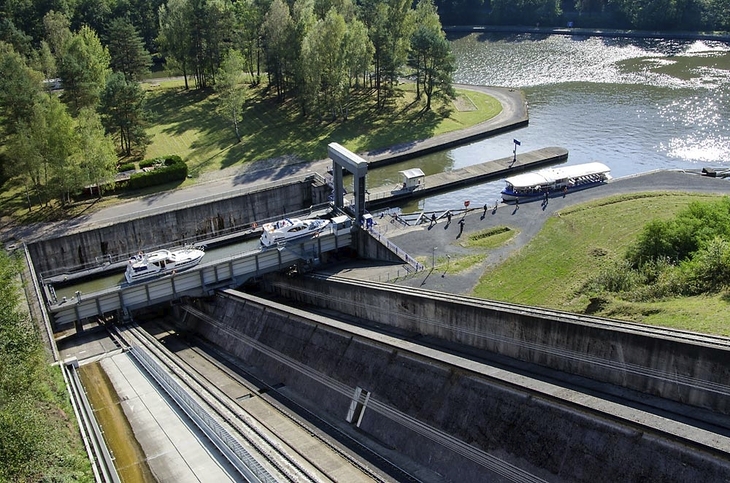 Penichen_Rhein_Marne_Kanal_Draußen_Schiefe Ebene von Arzviller - ©Bill Maloney